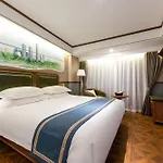 Time Traveller Boutique Hotel - Near Beijing Cbd, Cctv, China Zun, Skp And Sanlitun, Tian\'Anmen Square, Forbidden City, Free Daily Necessities, Free Night Snack, Free Laundry, English Communication Well, Free Travel Advice , Free Gymnastic,