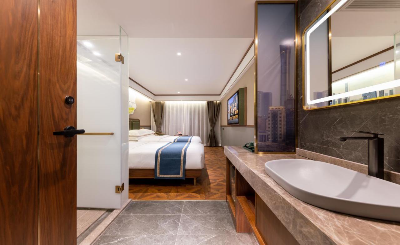 Hotel Time Traveller Boutique - Near Cbd, Cctv, China Zun, Skp And Sanlitun, Tian'anmen Square, Forbidden City, Free Daily Necessities, Free Night Snack, Free Laundry, Communication Well, Free Travel Advice , Free Gymnastic,